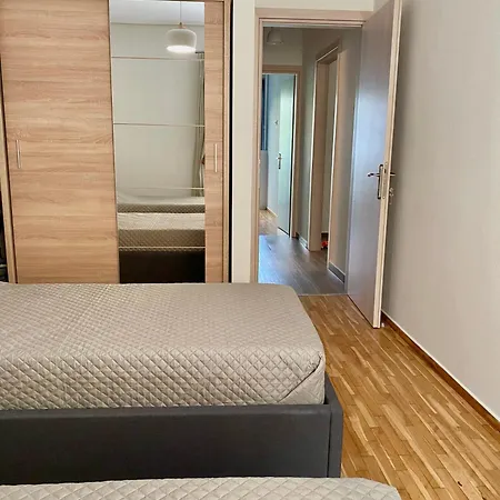 K&i * Kalamata